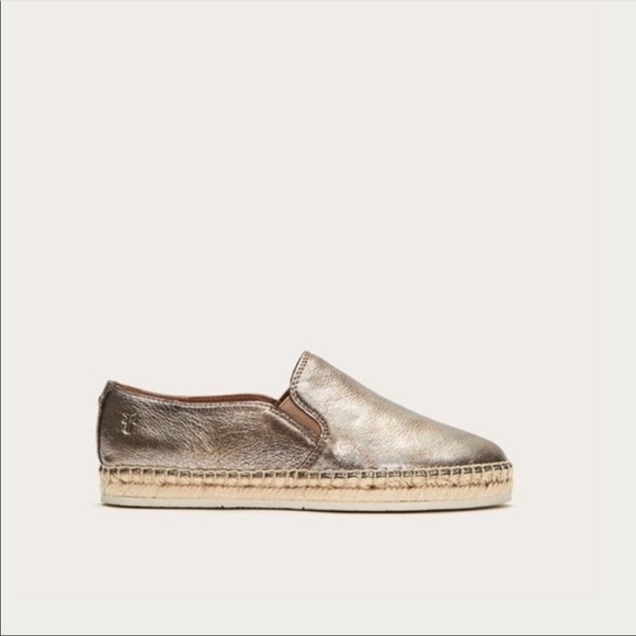 Frye ladies leather gold Isbel espadrilles. - Picture 4 of 5